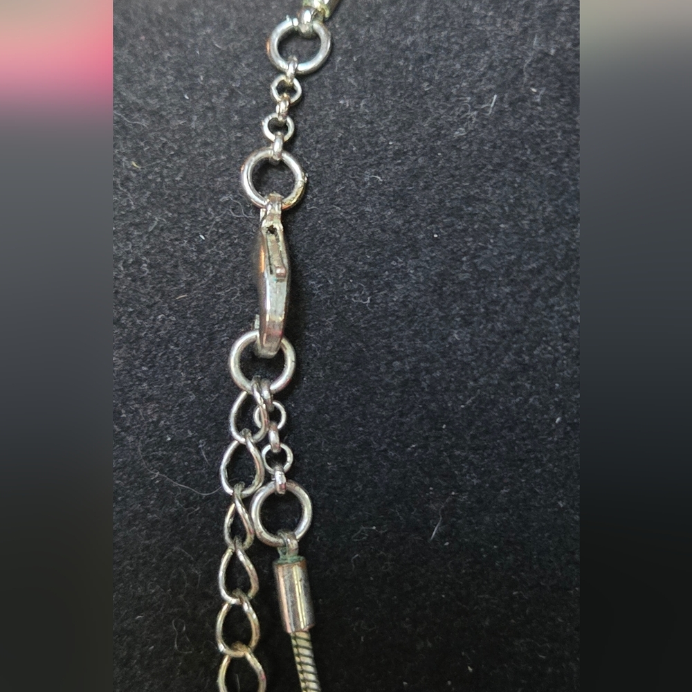 Nicole Miller gold tone rhinestone circle adjustable snake necklace - Picture 8 of 8